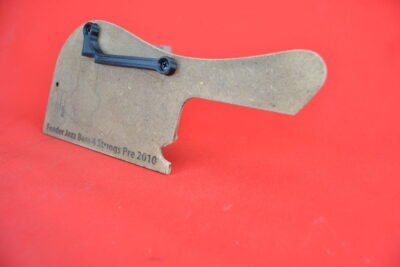 Thumb rest for Fender Jazz 4 pre 2010 (M-2)