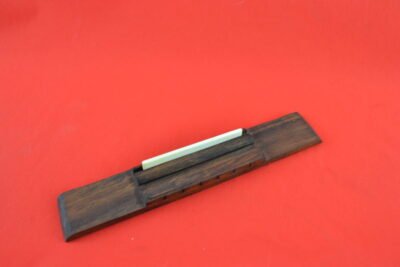 Classic guitar bridge-new version