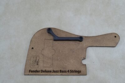 Thumb rest for Fender Deluxe bass 4 (M-3)