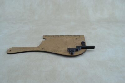 Thumb rest for Fender Deluxe  bass V (M-6)
