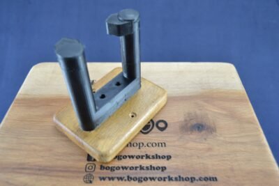 Guitar wall mount - Plastic/Wood model