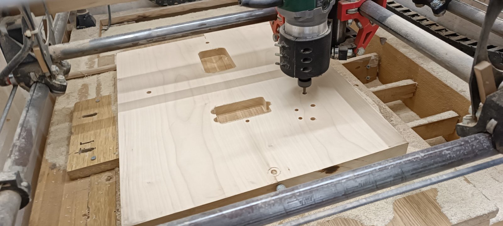 Stingray Bass Build – Custom Bass Guitar Project with Roland GK3 5 Body blank surface prep