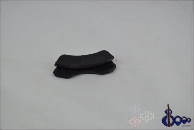 Acoustic bass guitar thumb rest