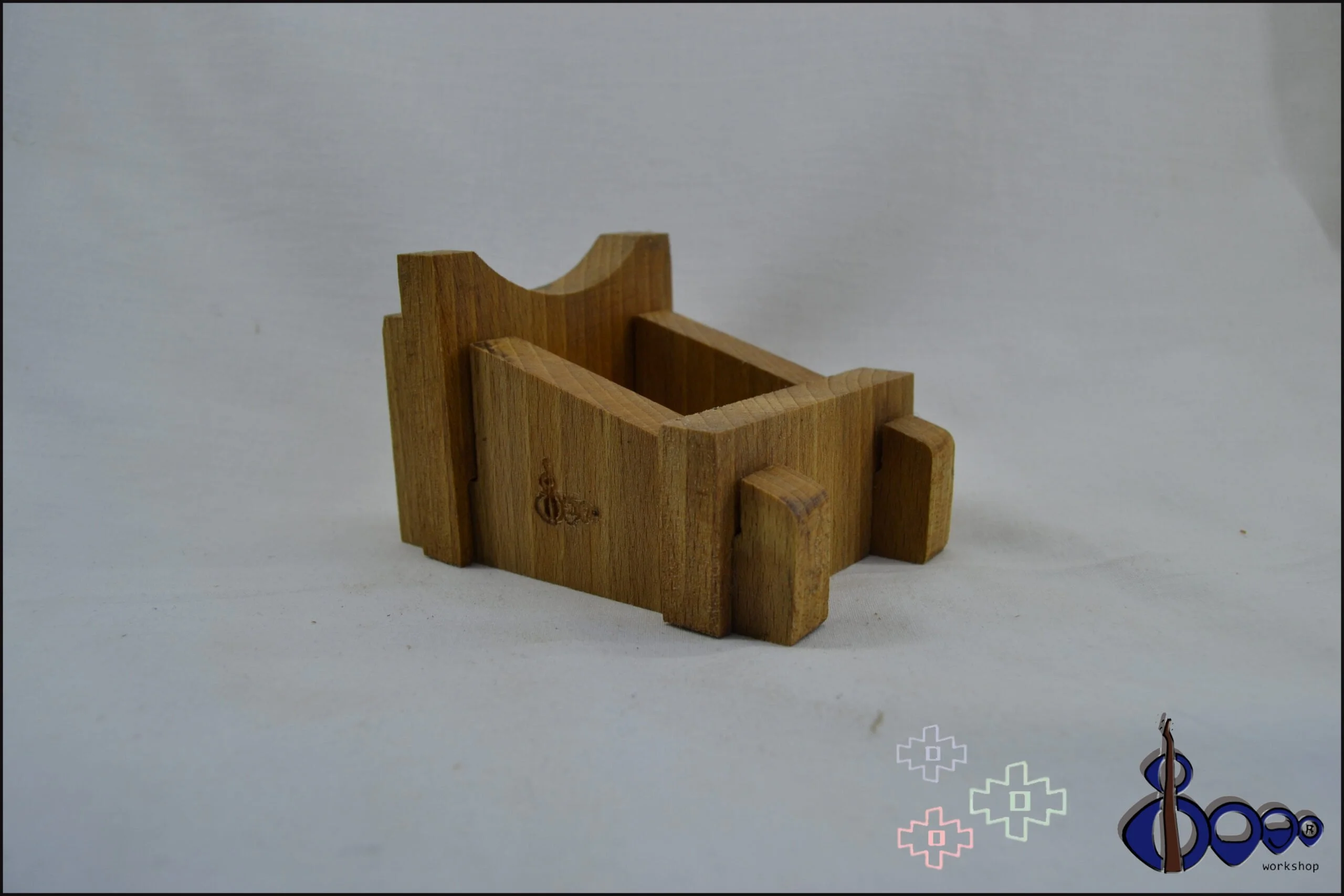 Guitar neck support Folding