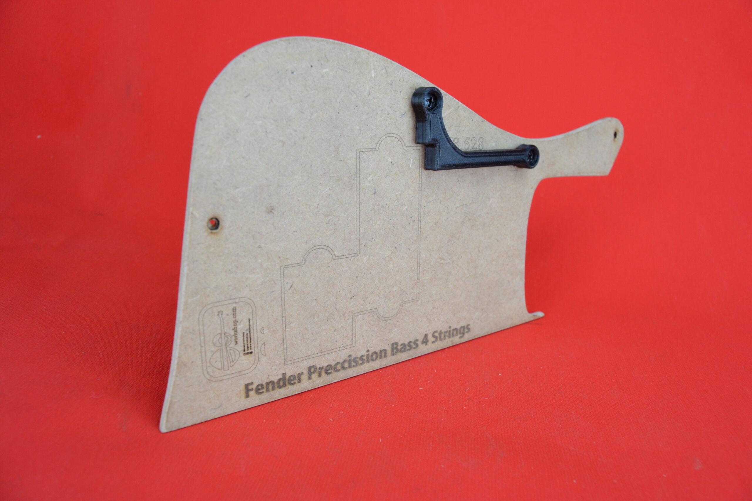 Thumb rest for Fender Precision 4 bass (M-3)
